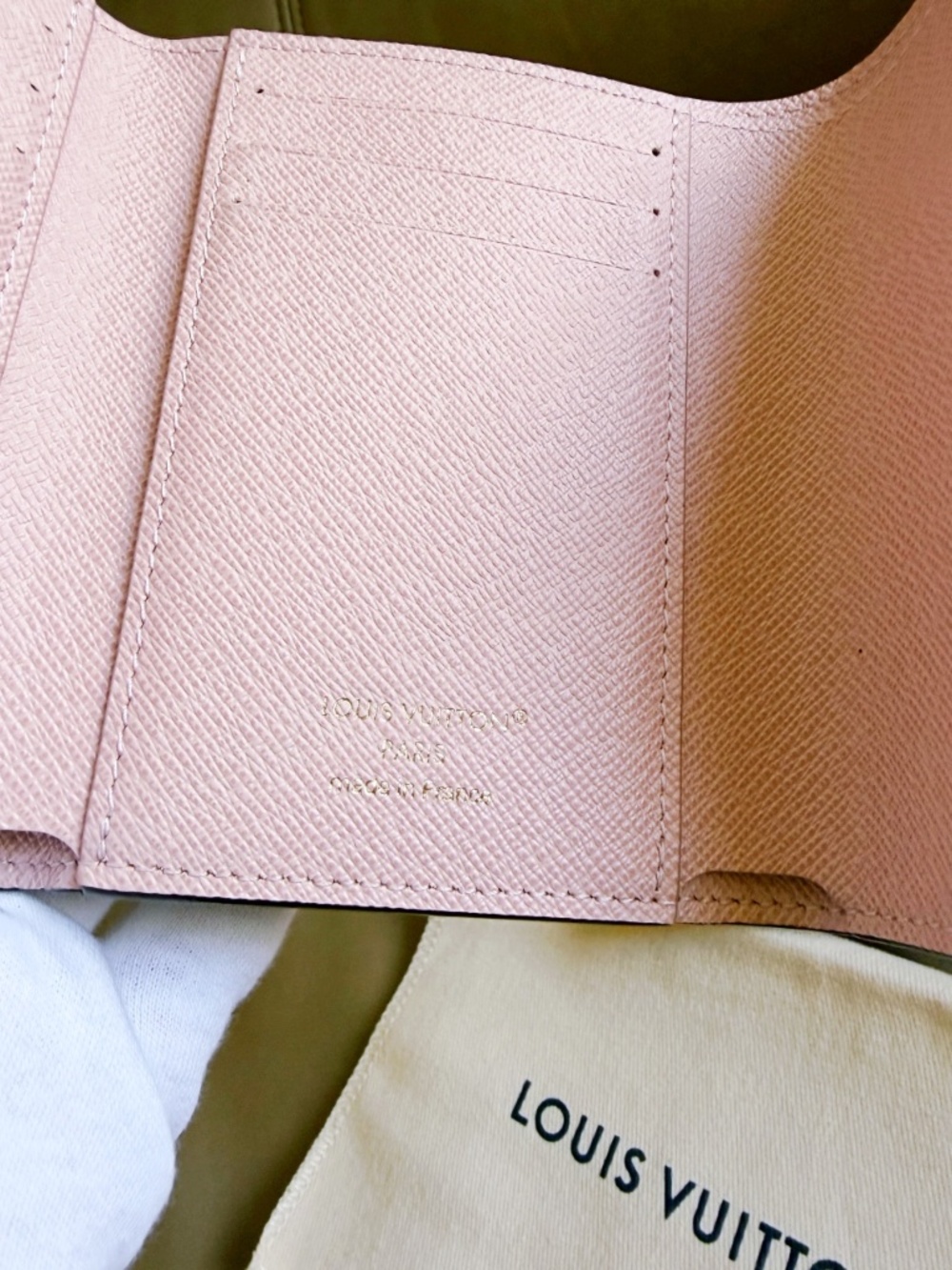 Louis Vuitton Victorine Wallet monogram Rose Ballerine - Picture 4 of 11